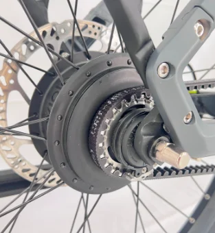 Gear hub